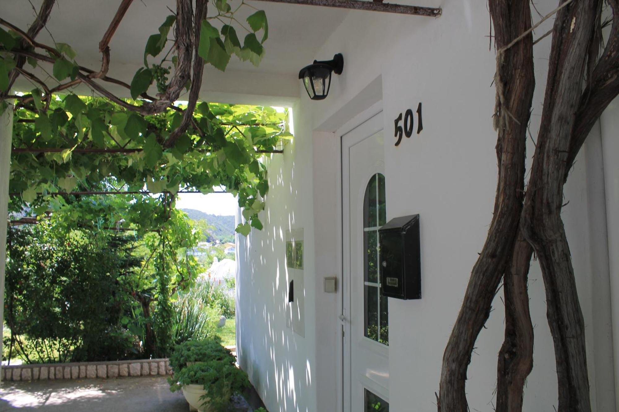 Apartments 501 - Spacious And Bright Apartment On Island Of Rab Rab Town Exterior photo