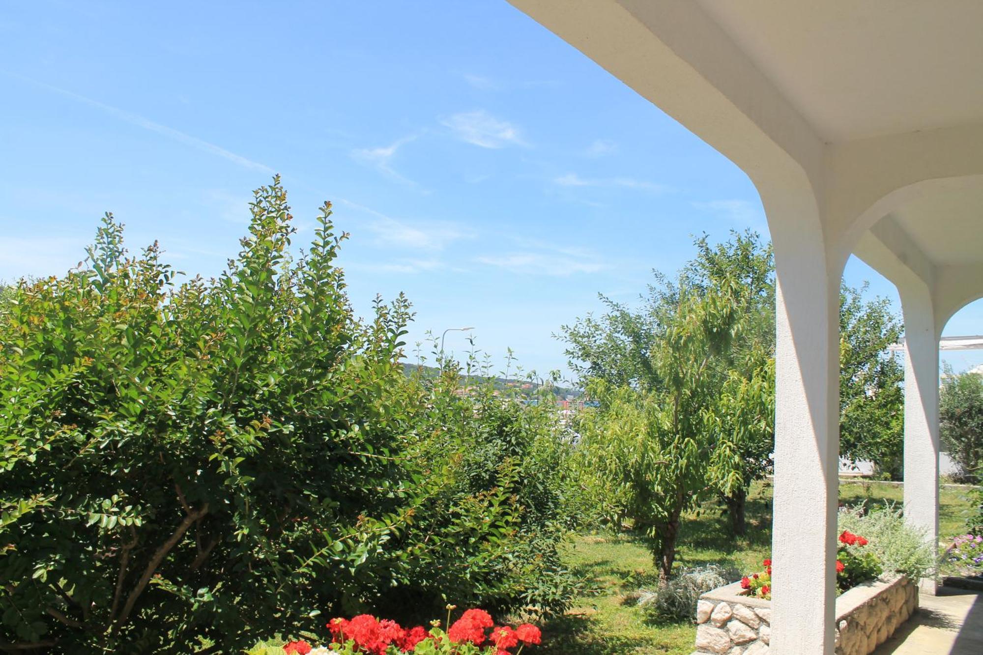 Apartments 501 - Spacious And Bright Apartment On Island Of Rab Rab Town Exterior photo
