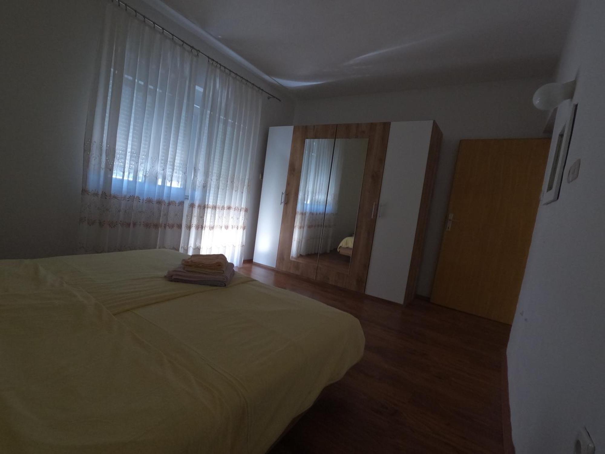 Apartments 501 - Spacious And Bright Apartment On Island Of Rab Rab Town Exterior photo