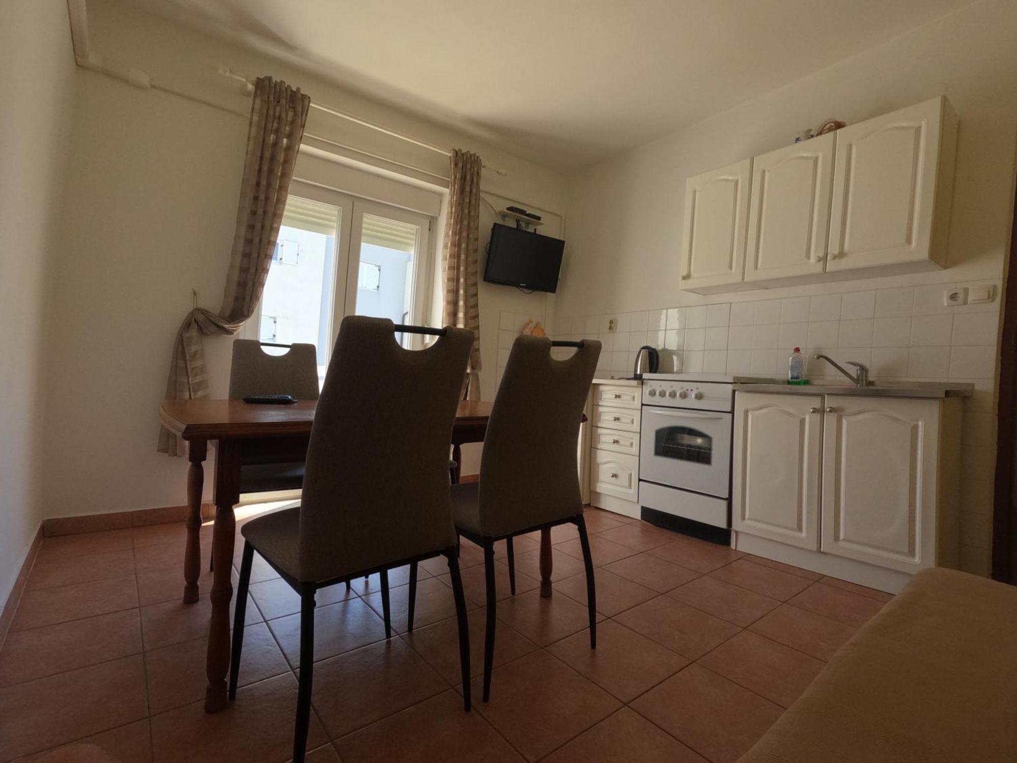 Apartments 501 - Spacious And Bright Apartment On Island Of Rab Rab Town Exterior photo